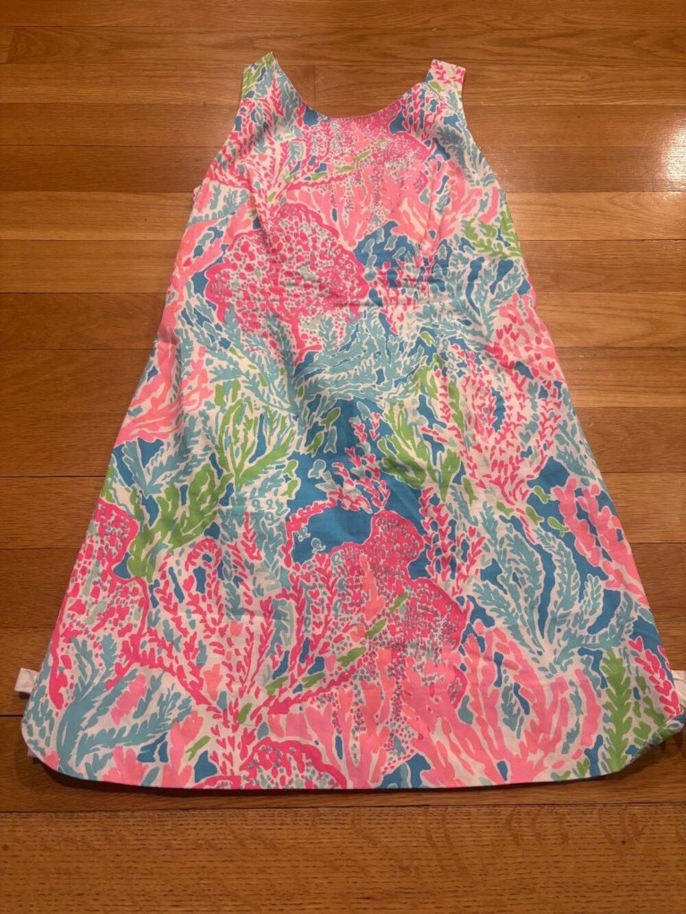 Lilly pulitizer Size 10 Sleeveless Shift Dress with Coral Print